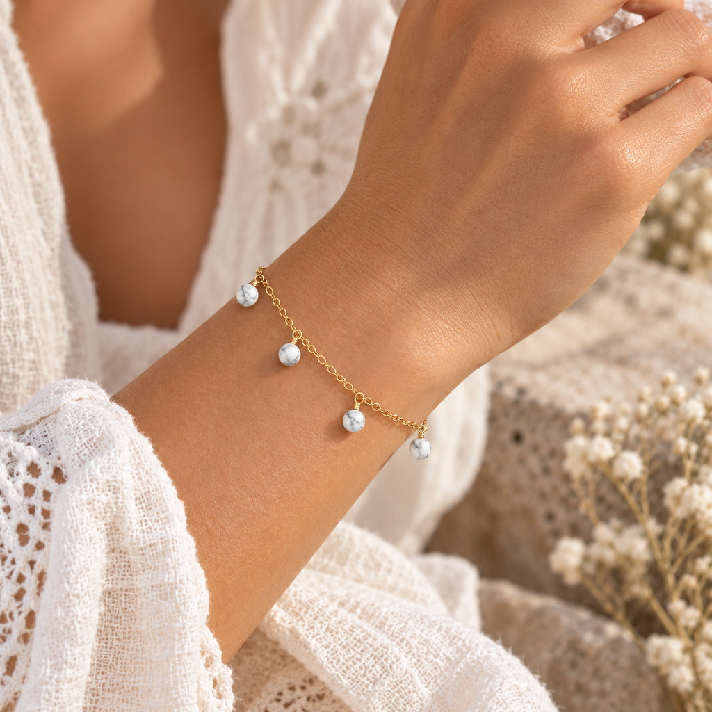 Howlite Boho Gemstone Bead Drop Charm Bracelet