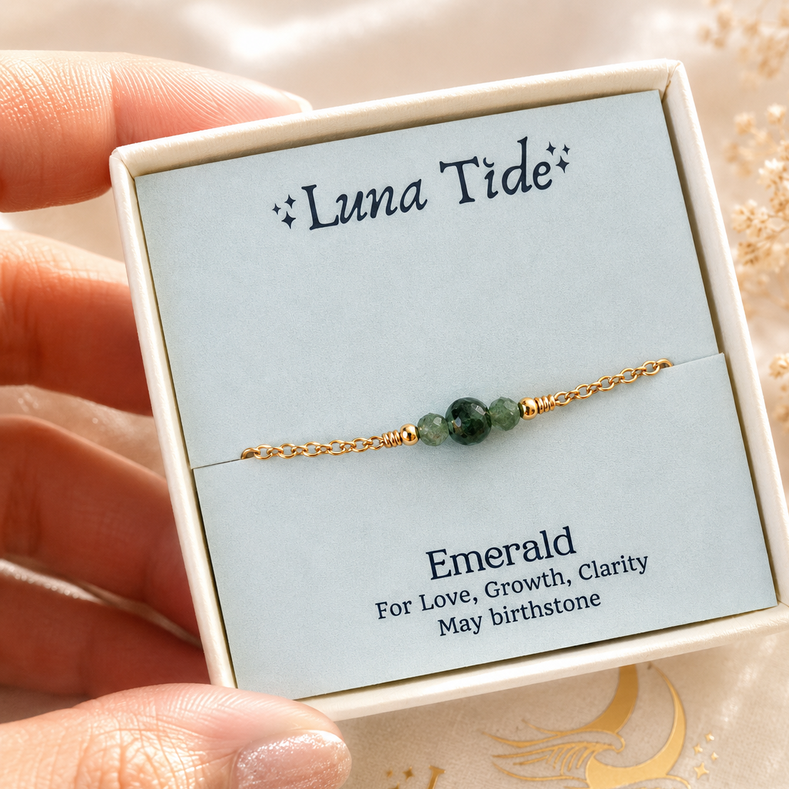 Dainty Emerald Gemstone Bracelet