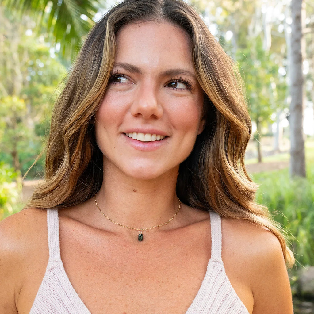 Emerald Mini Double Terminated Crystal Point Pendant Choker Necklace