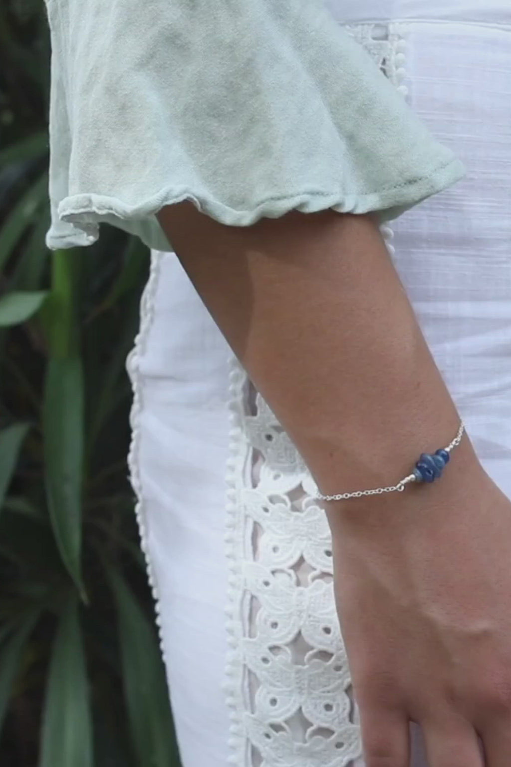 Kyanite Chip Bead Bar Bracelet